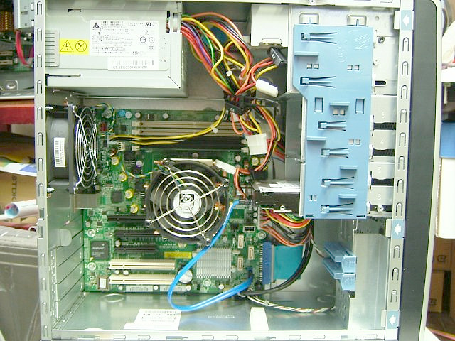 HP ProLiant ML115 G1